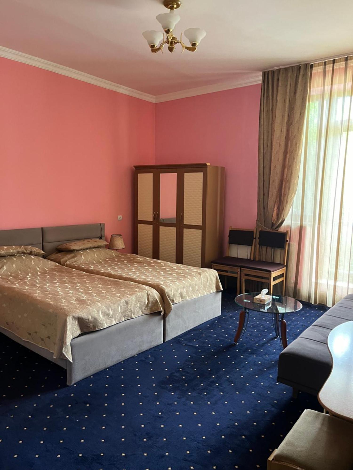 Greenwood Hotel Dilijan Εξωτερικό φωτογραφία